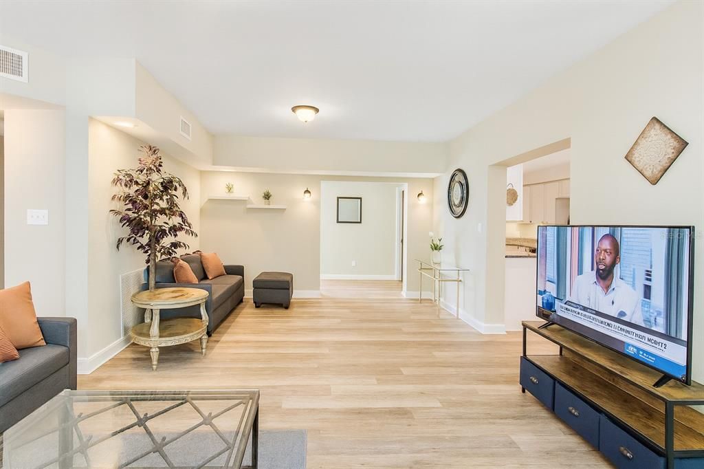 For Rent: $4,800 (5 beds, 3 baths, 2105 Square Feet)