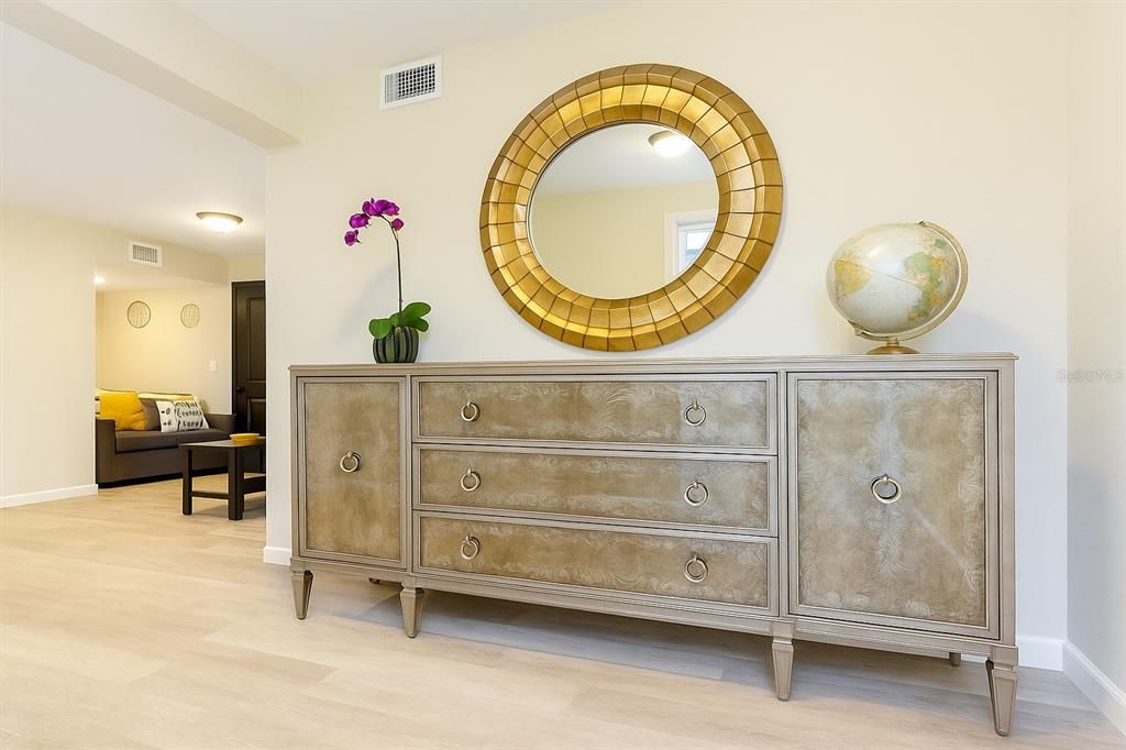 For Rent: $4,800 (5 beds, 3 baths, 2105 Square Feet)