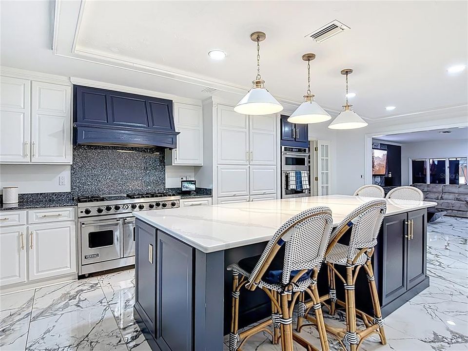 待售: $798,000 (5 贝兹, 3 浴室, 4333 平方英尺)