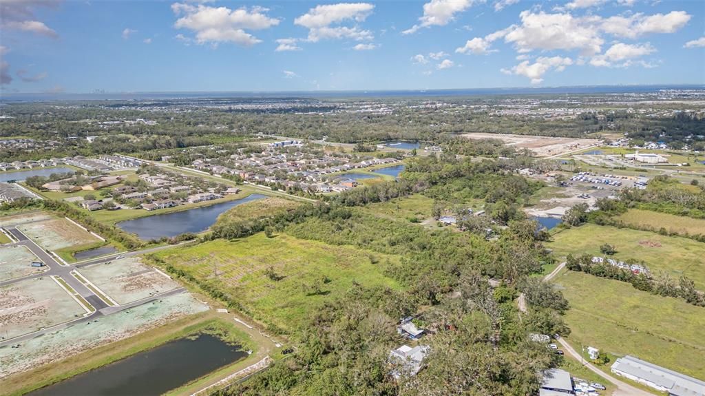 En Venta: $674,990 (4.60 acres)