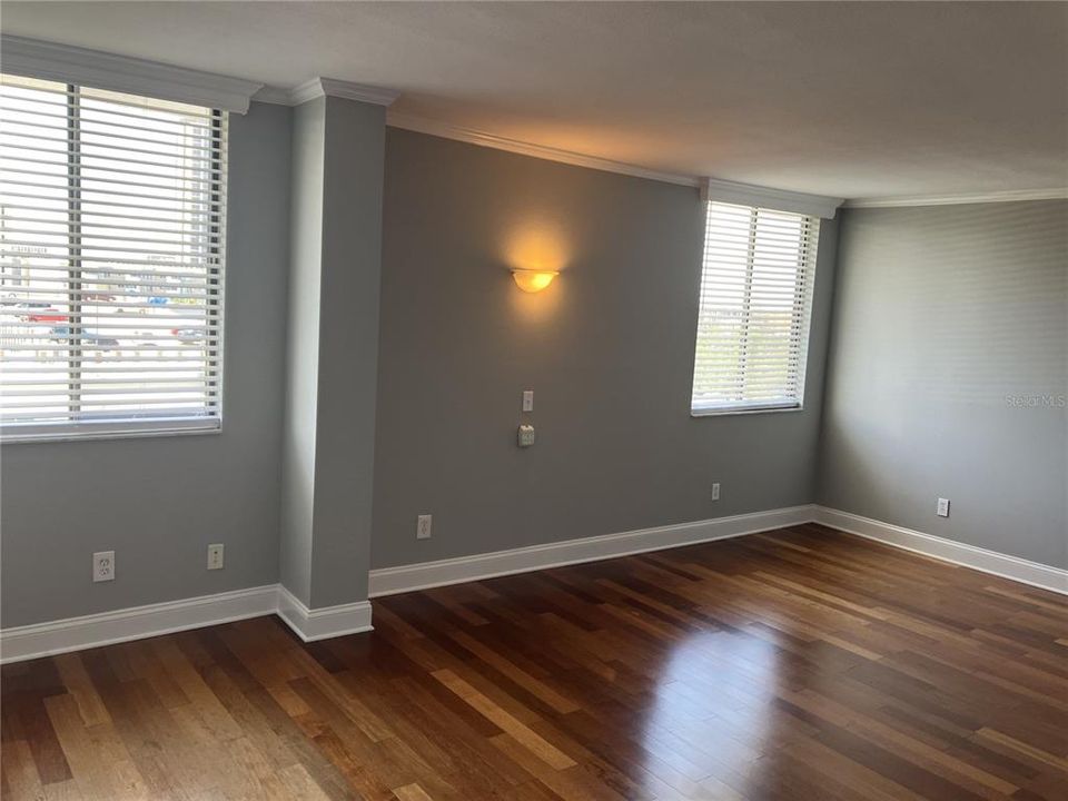 Active With Contract: $3,100 (2 beds, 2 baths, 1528 Square Feet)