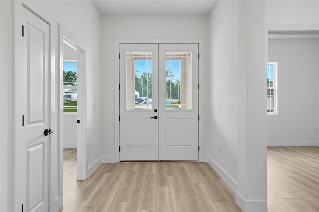 Active With Contract: $465,000 (4 beds, 3 baths, 2053 Square Feet)