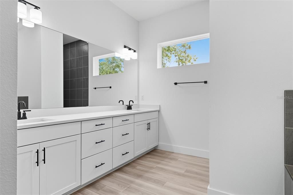 Active With Contract: $465,000 (4 beds, 3 baths, 2053 Square Feet)