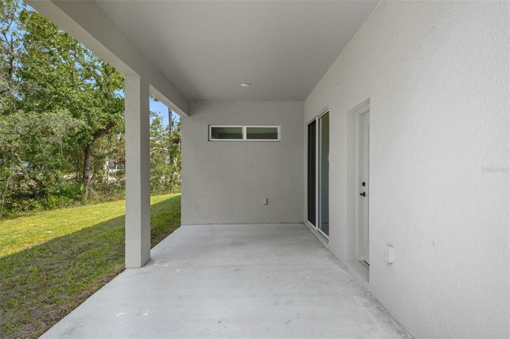 Active With Contract: $465,000 (4 beds, 3 baths, 2053 Square Feet)