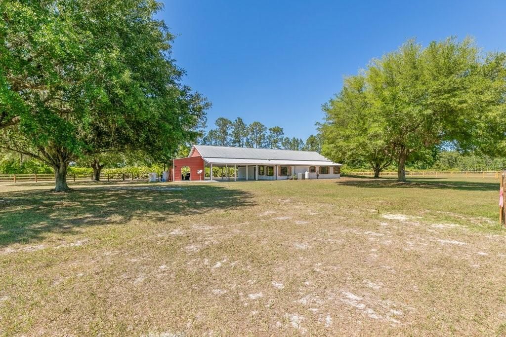 合同活跃: $525,000 (3 贝兹, 2 浴室, 2112 平方英尺)