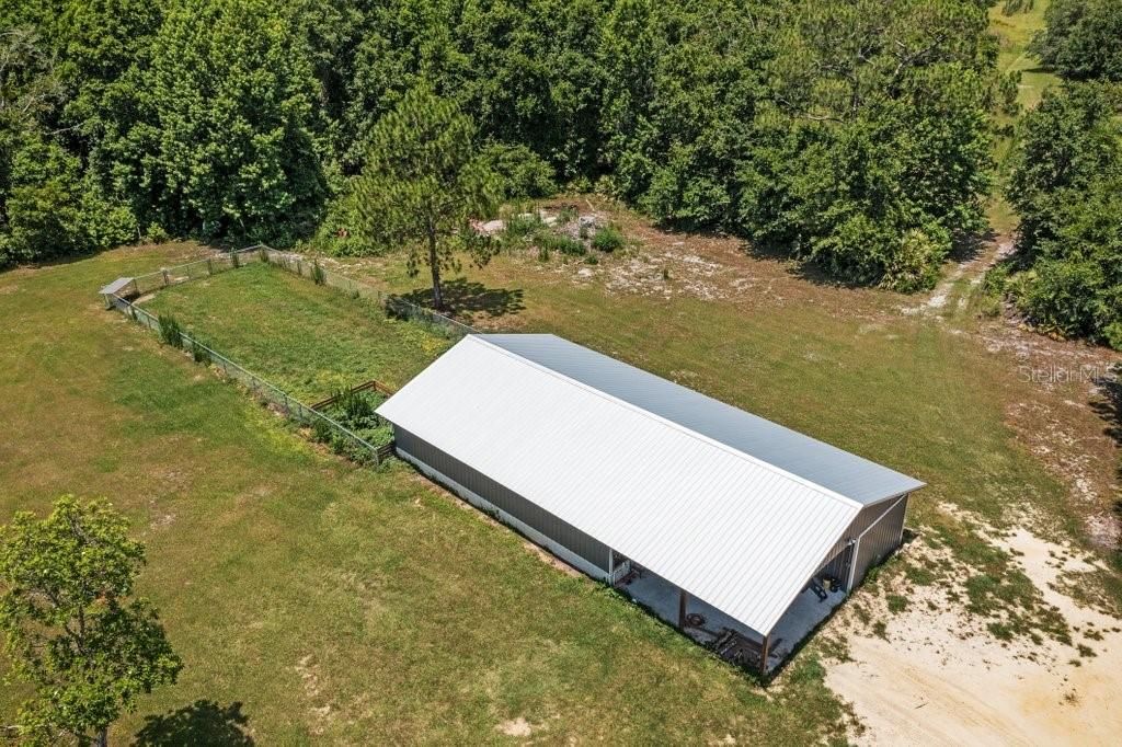 合同活跃: $525,000 (3 贝兹, 2 浴室, 2112 平方英尺)