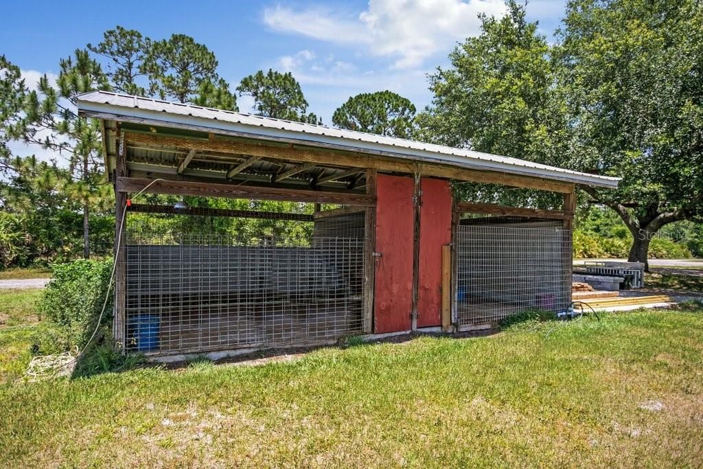 合同活跃: $525,000 (3 贝兹, 2 浴室, 2112 平方英尺)