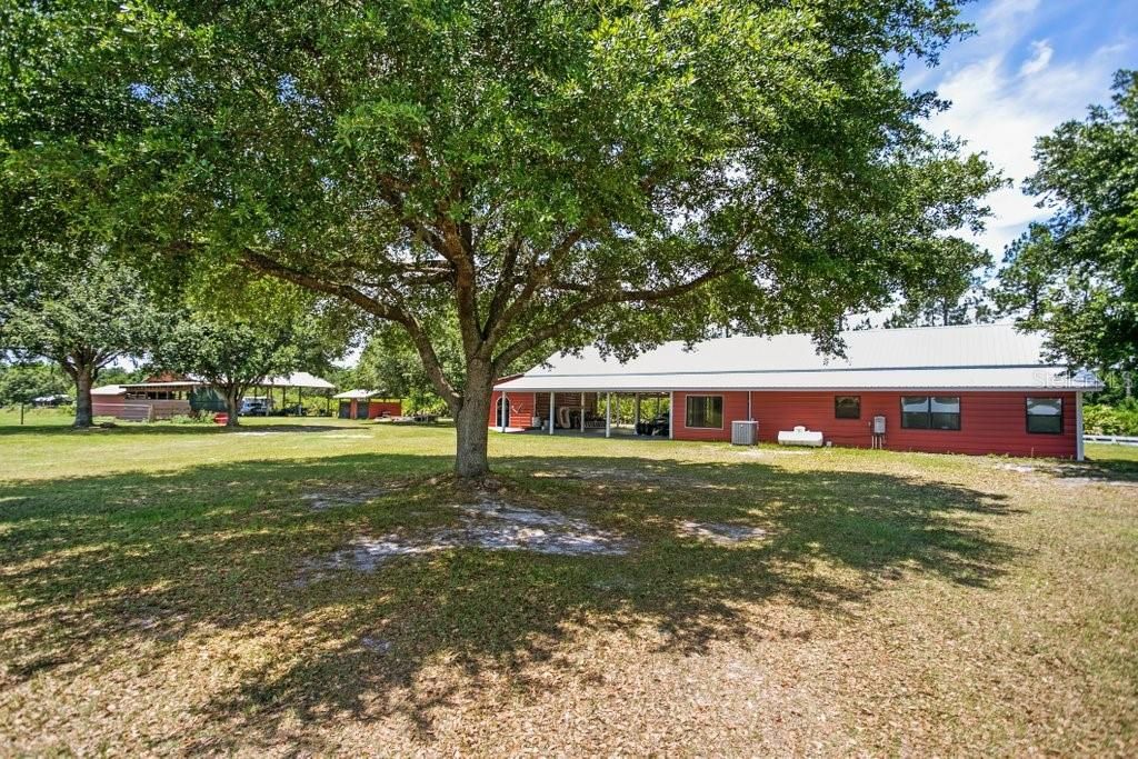 合同活跃: $525,000 (3 贝兹, 2 浴室, 2112 平方英尺)