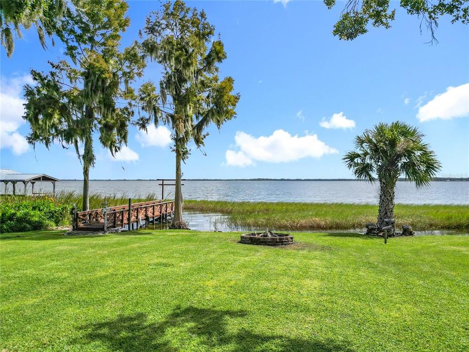 待售: $750,000 (4 贝兹, 3 浴室, 2470 平方英尺)