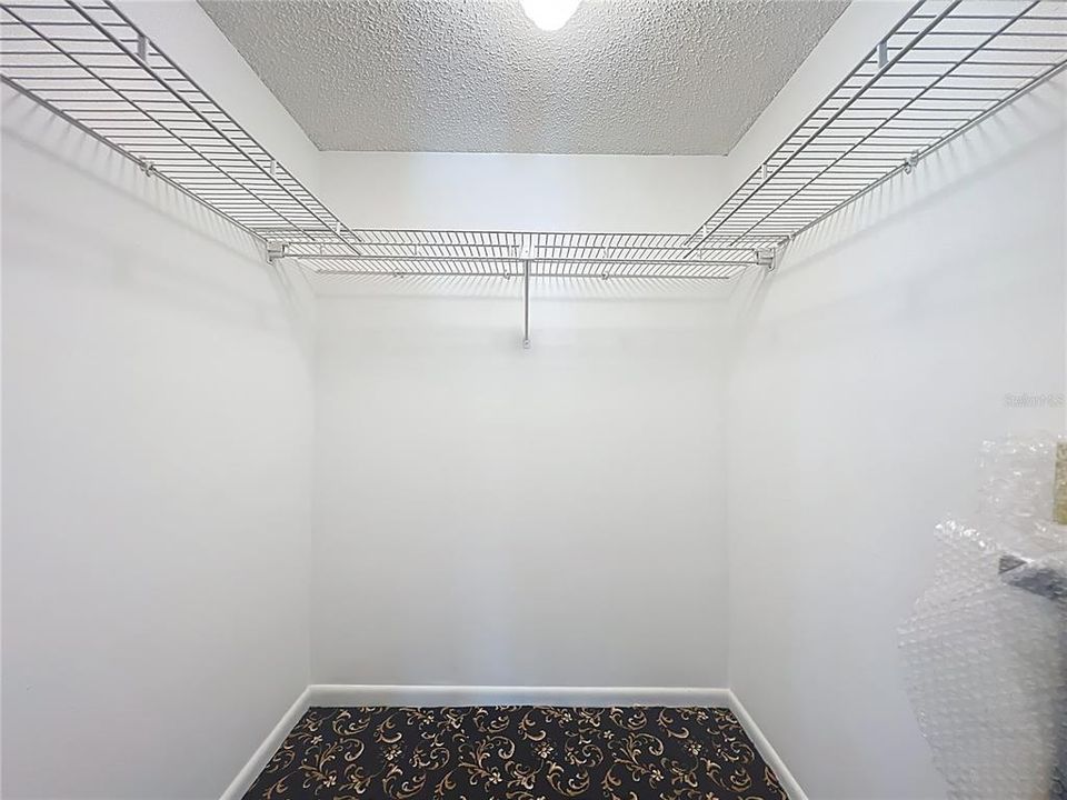 待售: $750,000 (4 贝兹, 3 浴室, 2470 平方英尺)