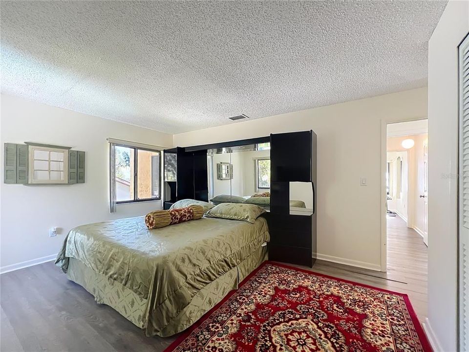 待售: $750,000 (4 贝兹, 3 浴室, 2470 平方英尺)