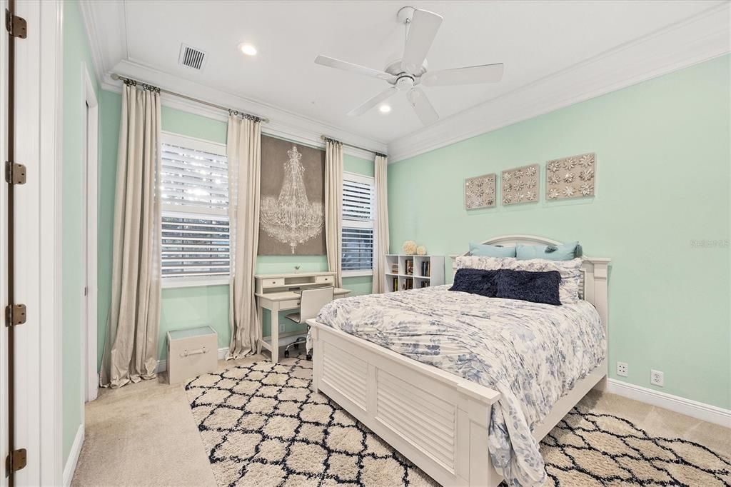 En Venta: $2,795,000 (5 camas, 4 baños, 5624 Pies cuadrados)