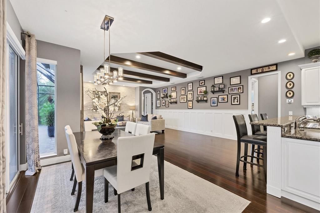 En Venta: $2,795,000 (5 camas, 4 baños, 5624 Pies cuadrados)