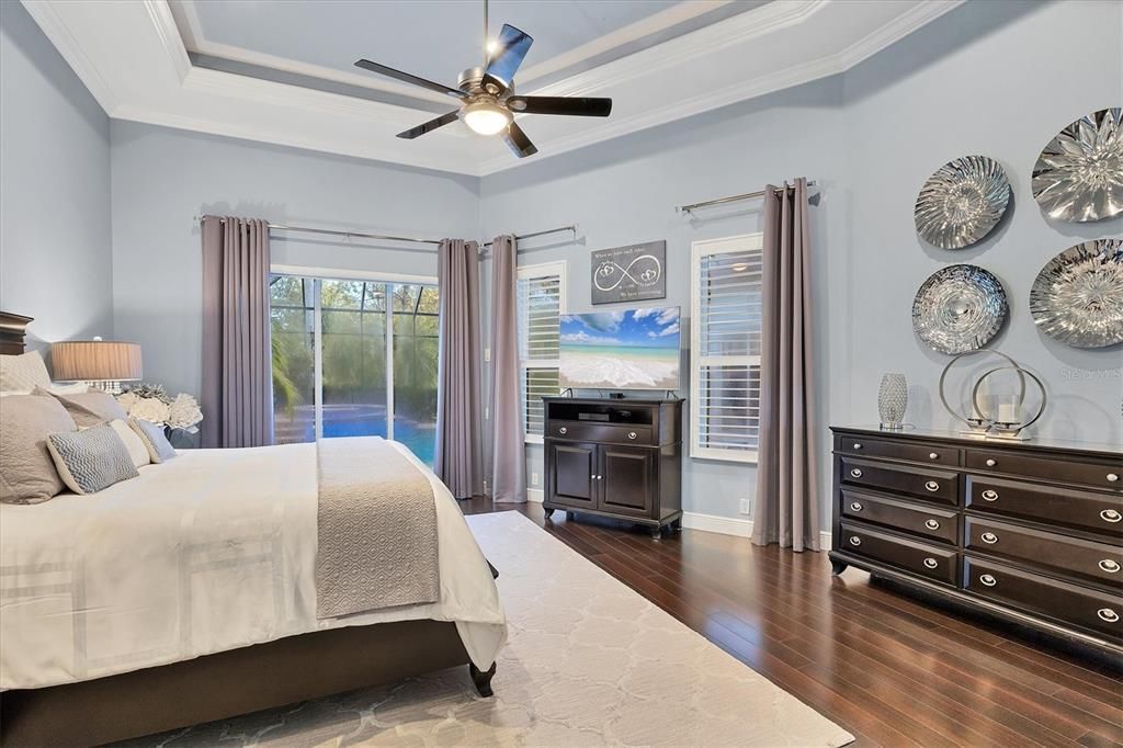 En Venta: $2,795,000 (5 camas, 4 baños, 5624 Pies cuadrados)