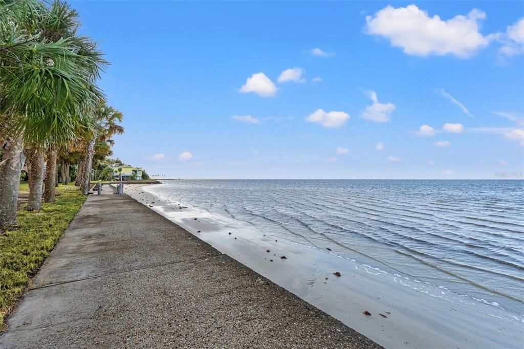 For Sale: $1,295,000 (2 beds, 2 baths, 2380 Square Feet)