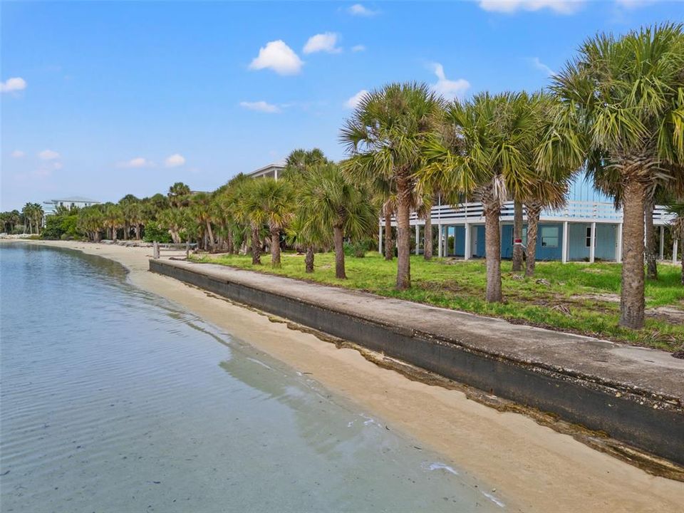 For Sale: $1,295,000 (2 beds, 2 baths, 2380 Square Feet)