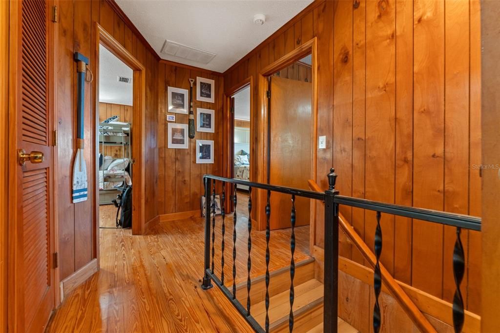 For Sale: $1,295,000 (2 beds, 2 baths, 2380 Square Feet)