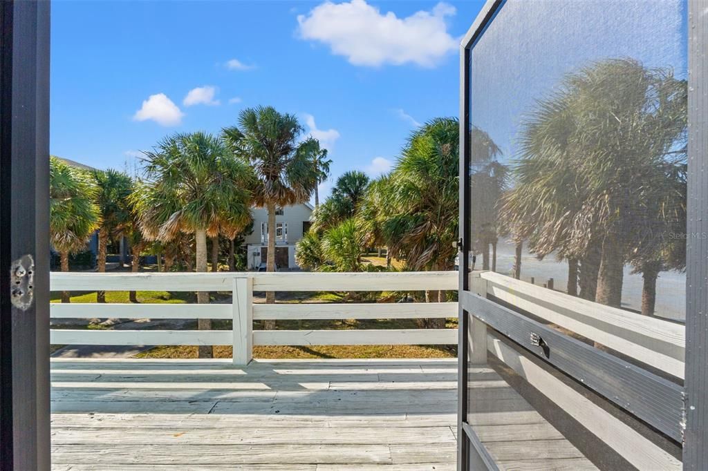 For Sale: $1,295,000 (2 beds, 2 baths, 2380 Square Feet)