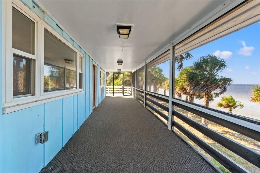 For Sale: $1,295,000 (2 beds, 2 baths, 2380 Square Feet)