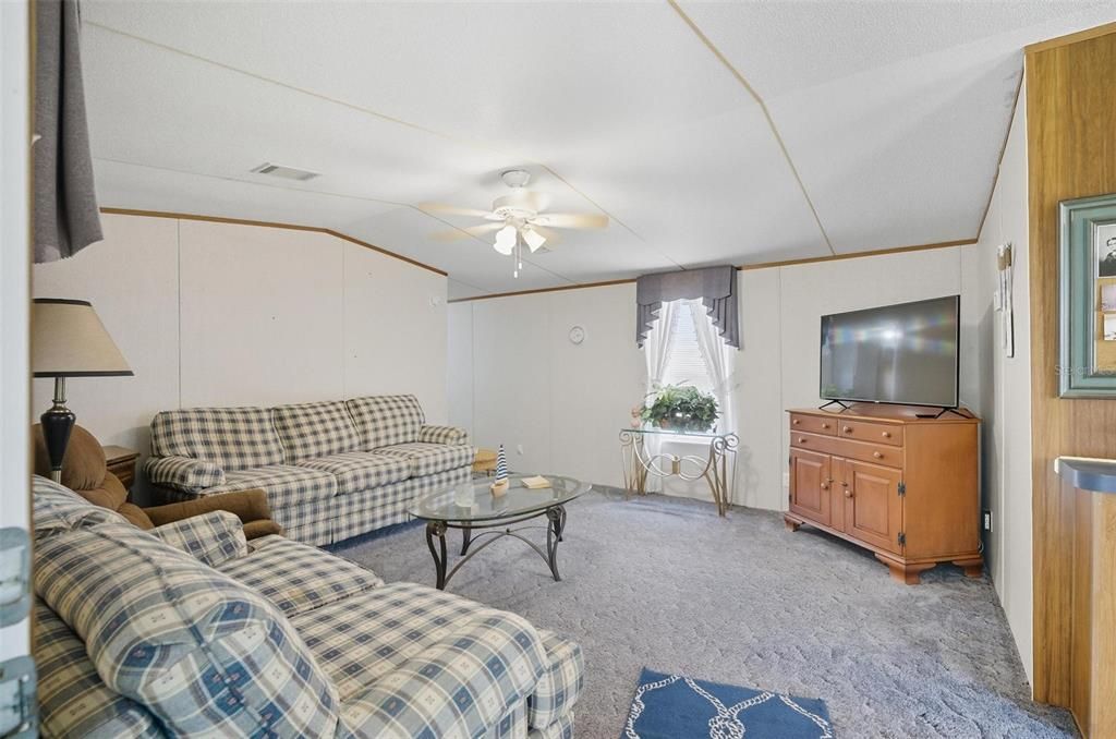 En Venta: $199,000 (2 camas, 2 baños, 960 Pies cuadrados)