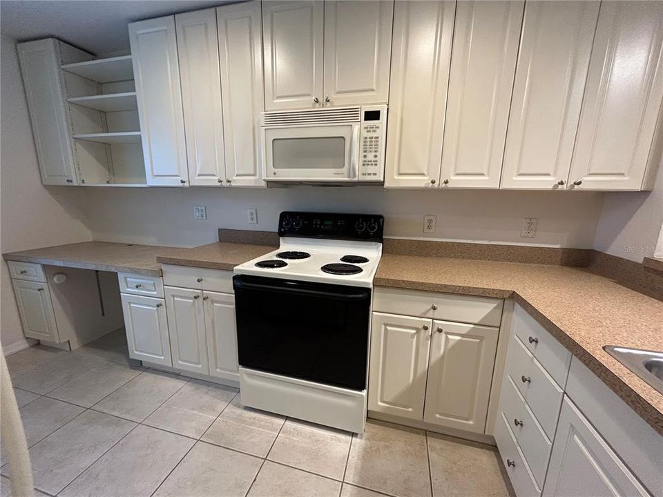 Activo con contrato: $1,500 (2 camas, 2 baños, 1168 Pies cuadrados)