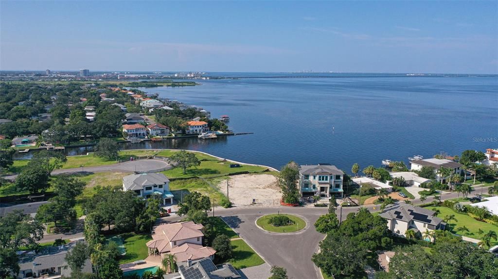 For Sale: $13,998,500 (5 beds, 5 baths, 5335 Square Feet)