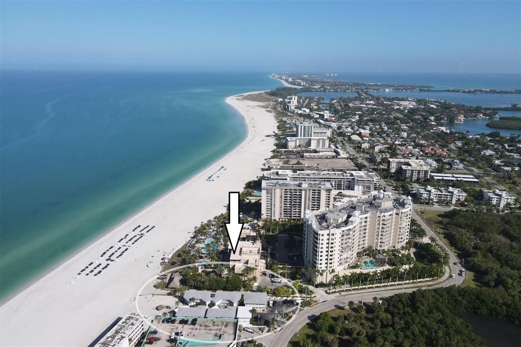 出租: $3,850 (2 贝兹, 2 浴室, 1596 平方英尺)