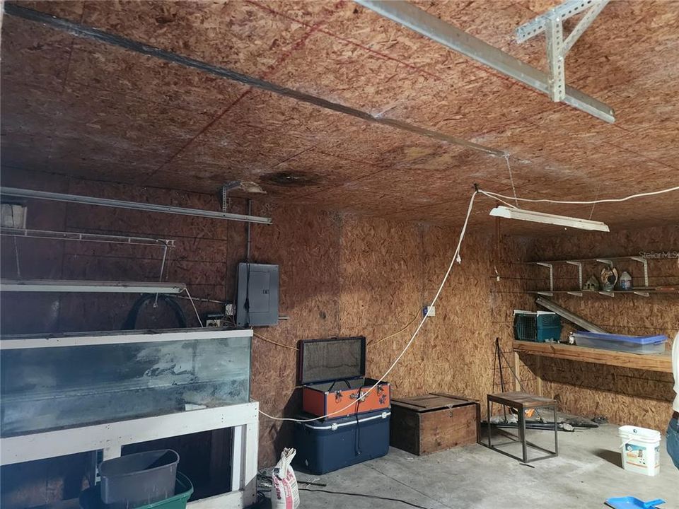 For Sale: $155,000 (2 beds, 1 baths, 768 Square Feet)