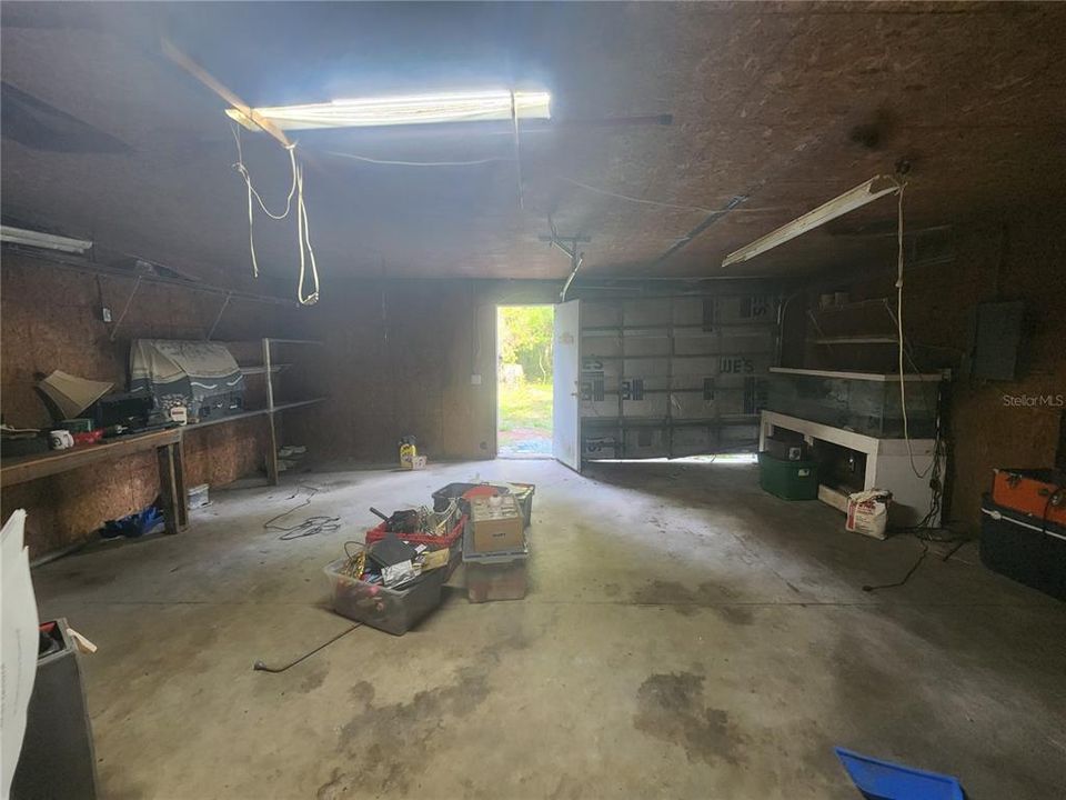 For Sale: $155,000 (2 beds, 1 baths, 768 Square Feet)