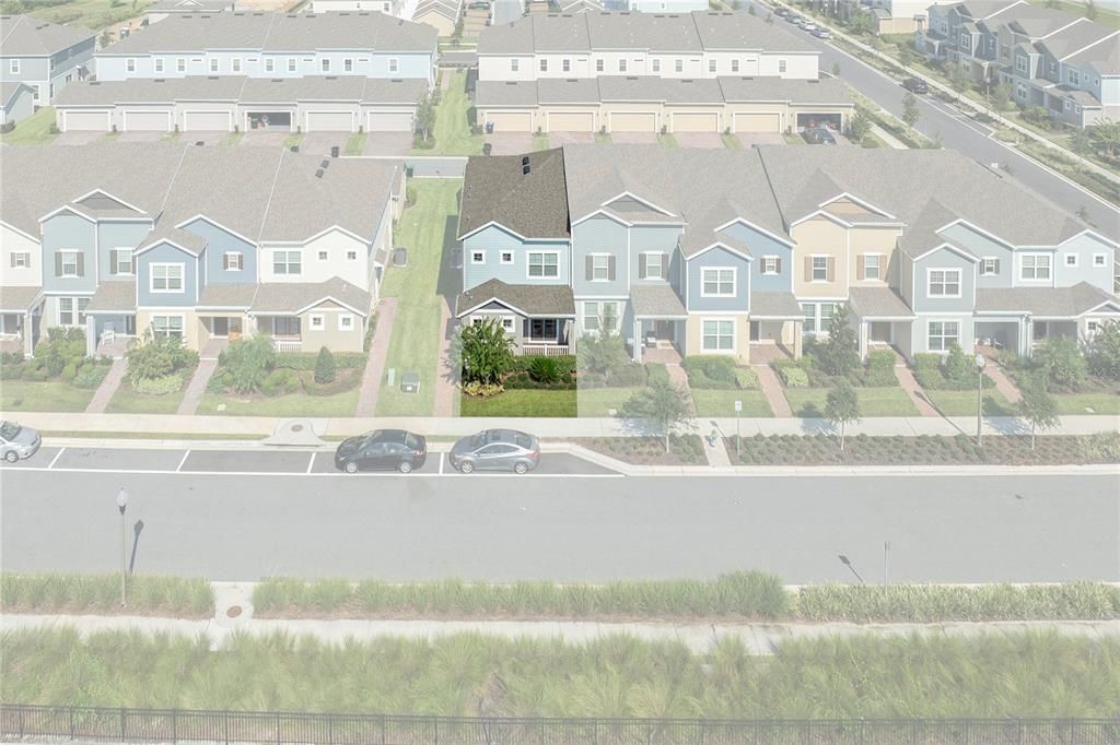 Activo con contrato: $485,000 (4 camas, 3 baños, 1920 Pies cuadrados)