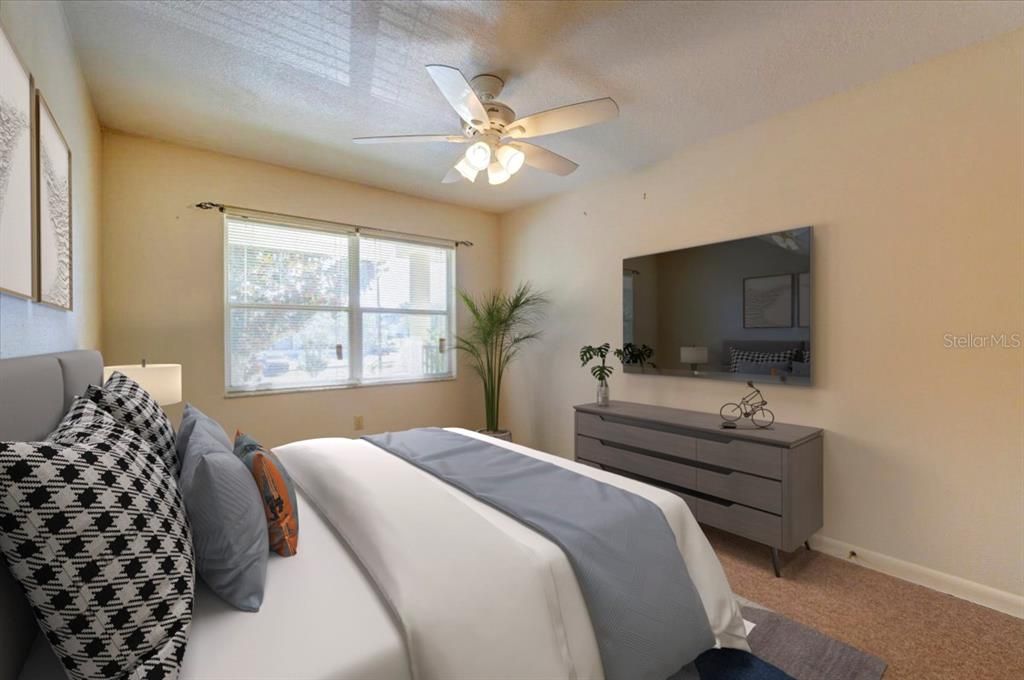 待售: $153,000 (3 贝兹, 1 浴室, 950 平方英尺)