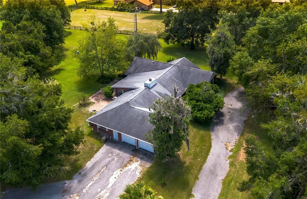 Active With Contract: $399,000 (4 beds, 2 baths, 3068 Square Feet)