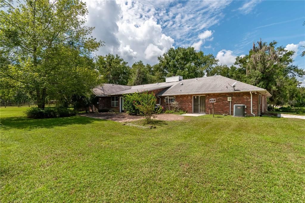 Active With Contract: $399,000 (4 beds, 2 baths, 3068 Square Feet)