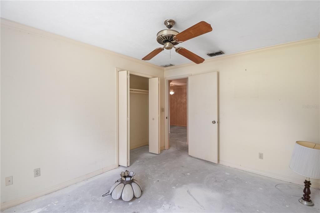 Active With Contract: $399,000 (4 beds, 2 baths, 3068 Square Feet)