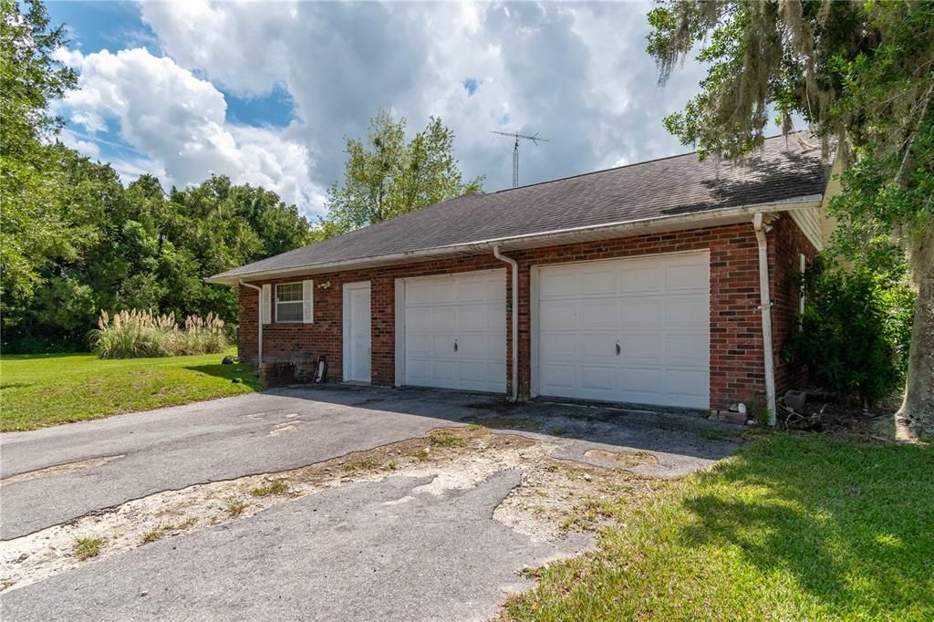 Active With Contract: $399,000 (4 beds, 2 baths, 3068 Square Feet)