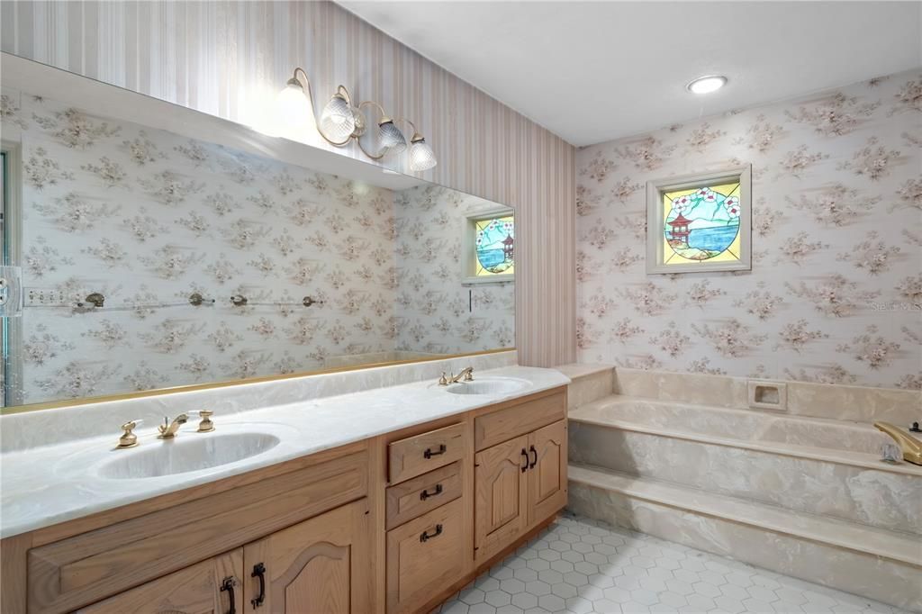 Active With Contract: $399,000 (4 beds, 2 baths, 3068 Square Feet)