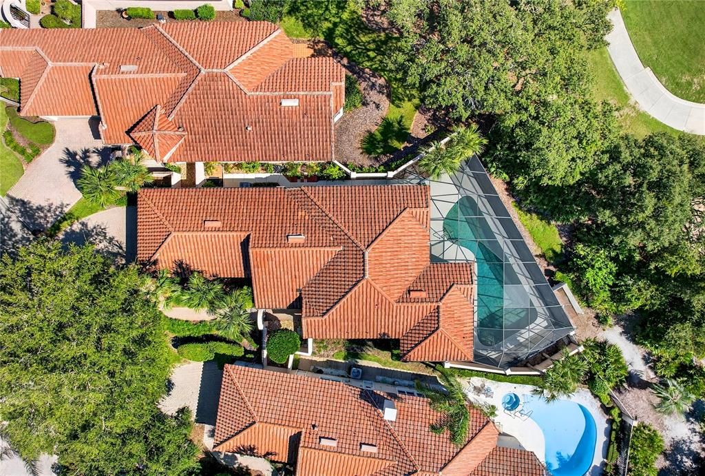 Под контрактом: $591,735 (2 спален, 3 ванн, 1915 Квадратных фут)