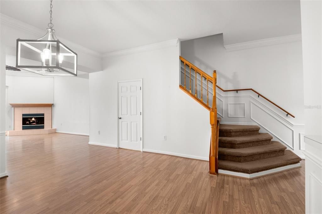 出租: $3,000 (3 贝兹, 2 浴室, 2844 平方英尺)