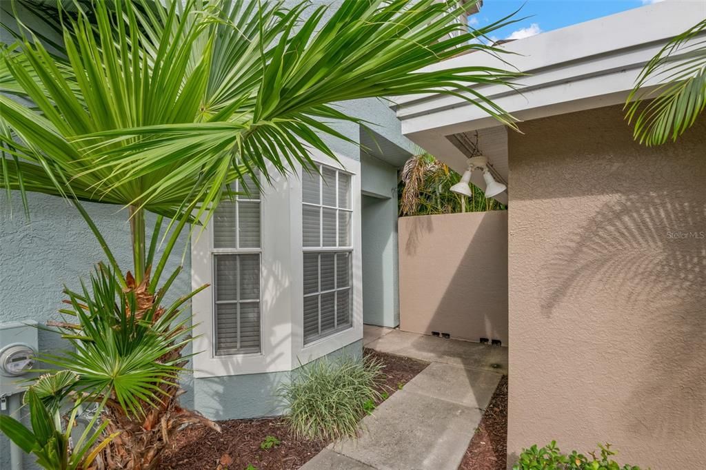 出租: $3,000 (3 贝兹, 2 浴室, 2844 平方英尺)