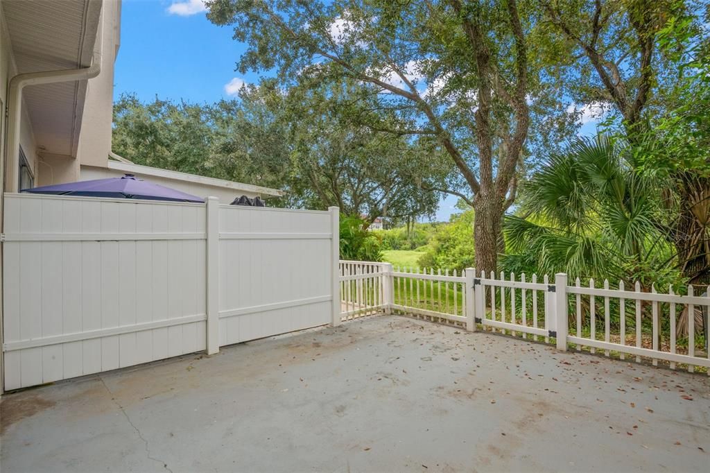 出租: $3,000 (3 贝兹, 2 浴室, 2844 平方英尺)