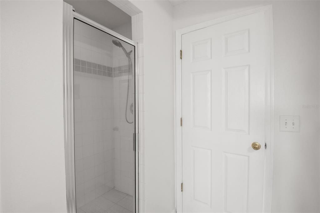 出租: $3,000 (3 贝兹, 2 浴室, 2844 平方英尺)