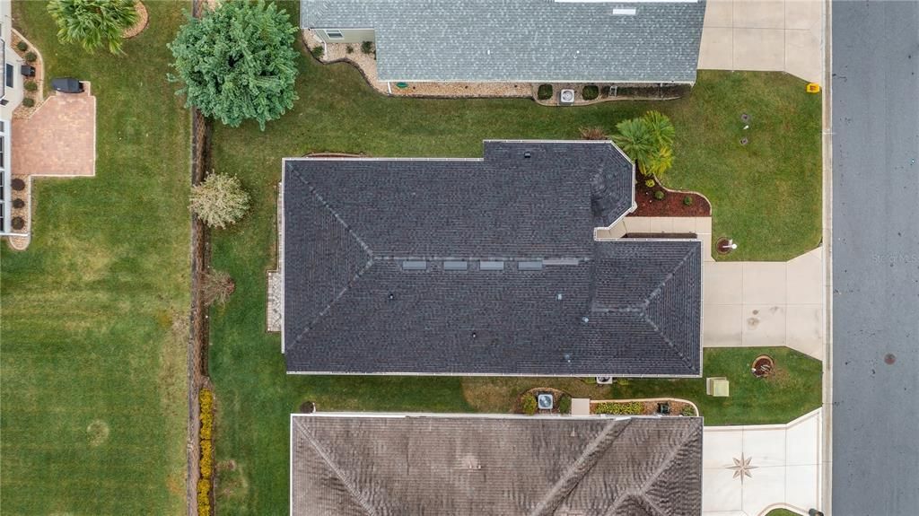 Active With Contract: $294,900 (3 beds, 2 baths, 1601 Square Feet)