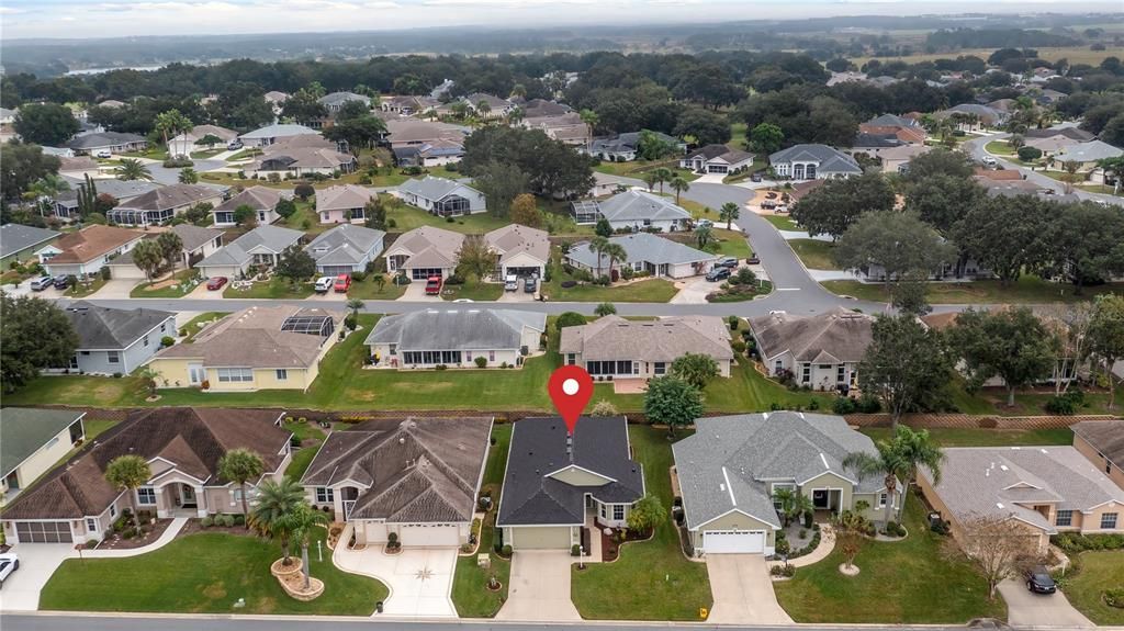 Active With Contract: $294,900 (3 beds, 2 baths, 1601 Square Feet)