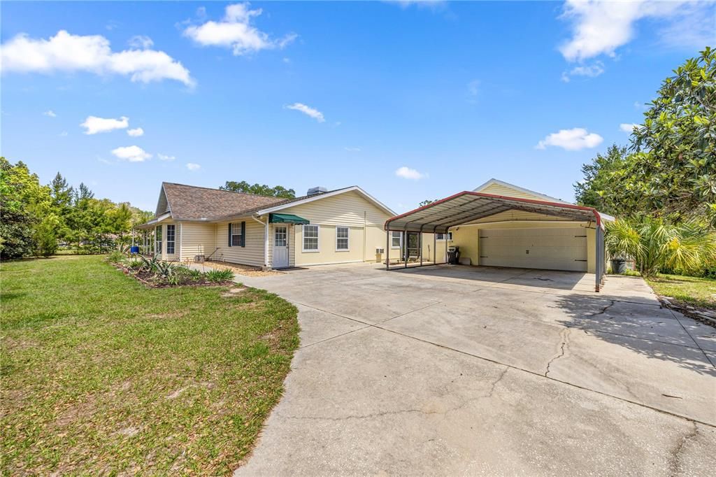En Venta: $399,900 (3 camas, 2 baños, 2308 Pies cuadrados)