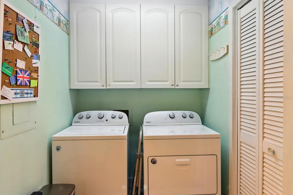 For Sale: $449,900 (3 beds, 2 baths, 2308 Square Feet)