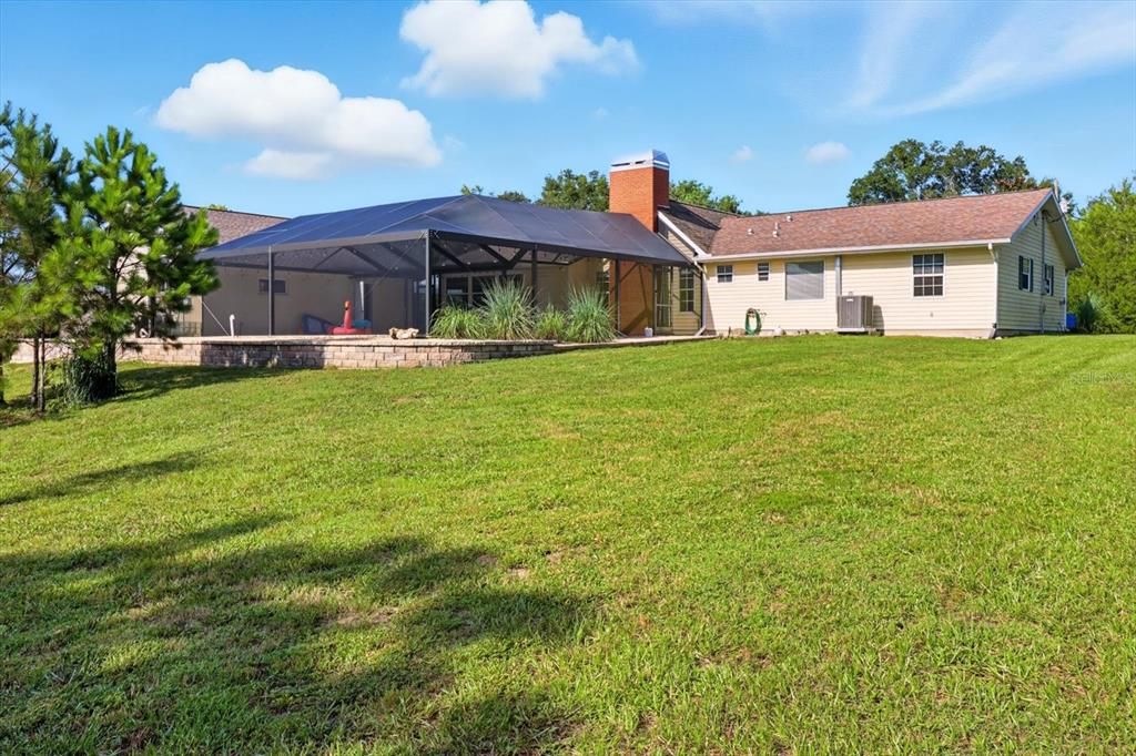 En Venta: $399,900 (3 camas, 2 baños, 2308 Pies cuadrados)