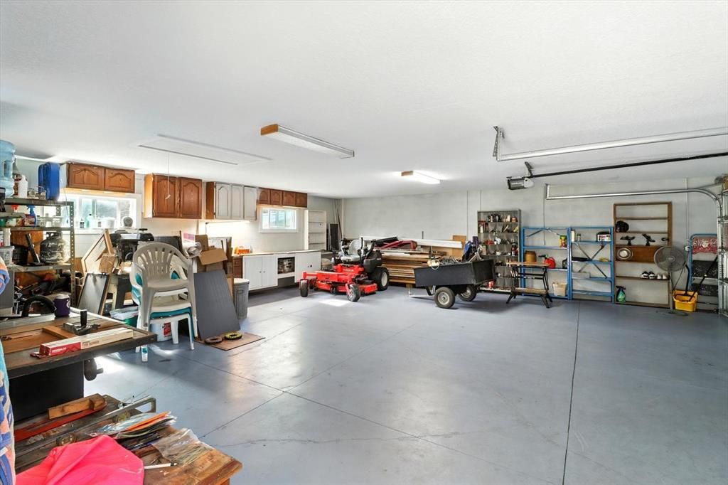 For Sale: $449,900 (3 beds, 2 baths, 2308 Square Feet)