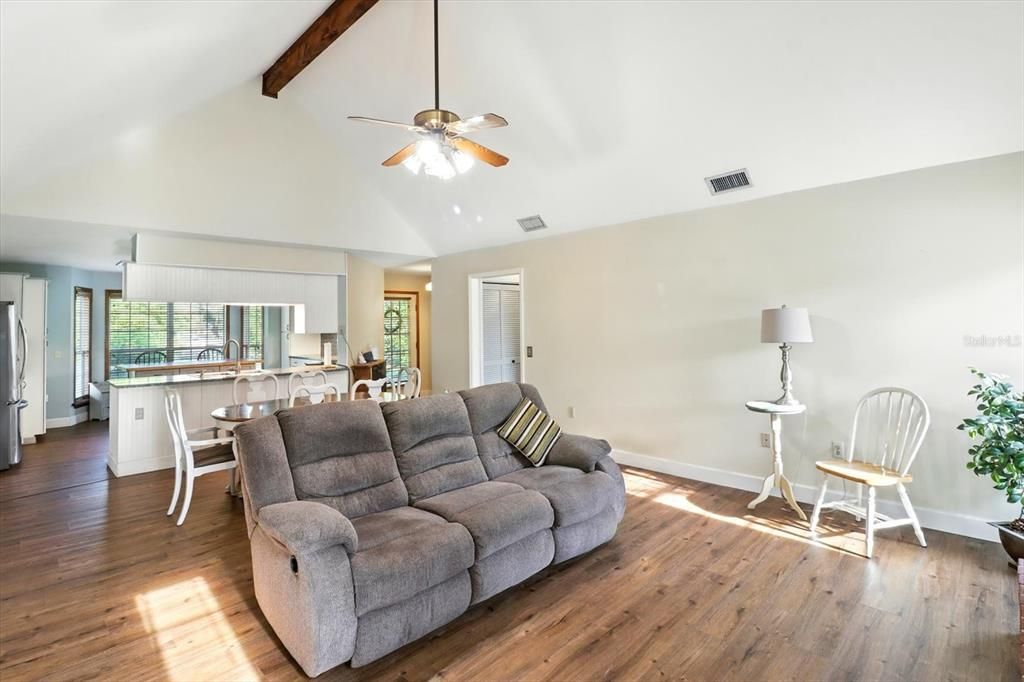 For Sale: $449,900 (3 beds, 2 baths, 2308 Square Feet)