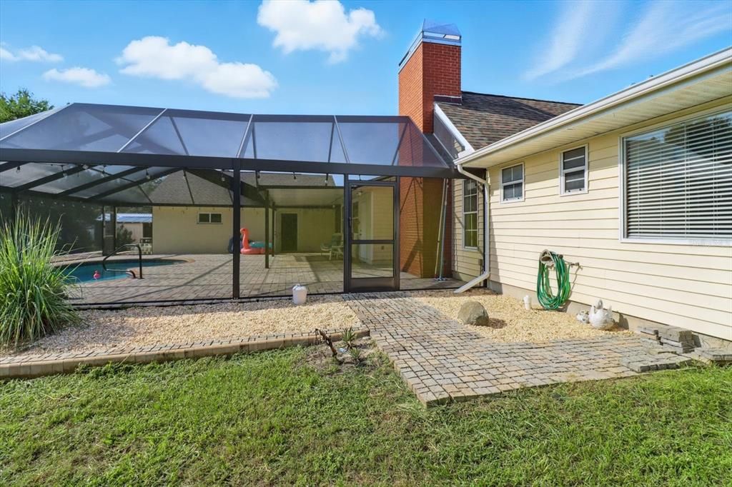 For Sale: $449,900 (3 beds, 2 baths, 2308 Square Feet)