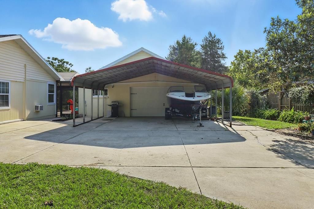For Sale: $449,900 (3 beds, 2 baths, 2308 Square Feet)